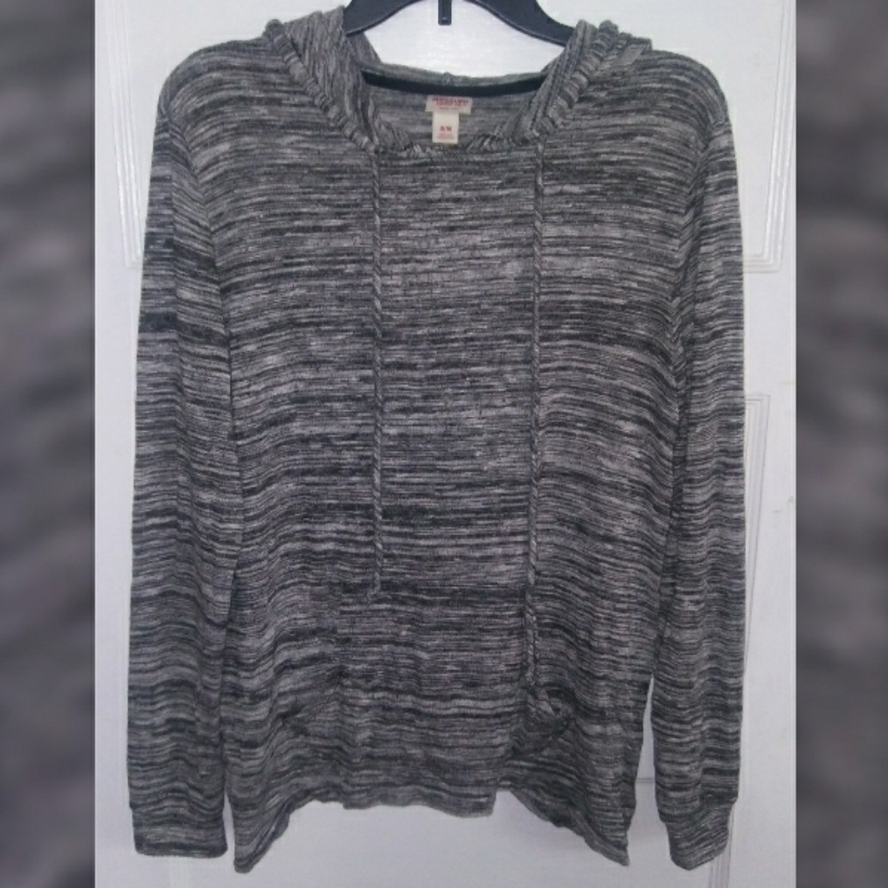 Open back hoodie